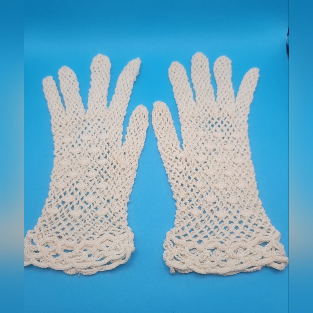 Antique Vintage Handmade Crochet Gloves